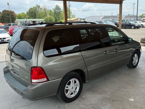 Used 2005 Ford Freestar SEL FWD image 63