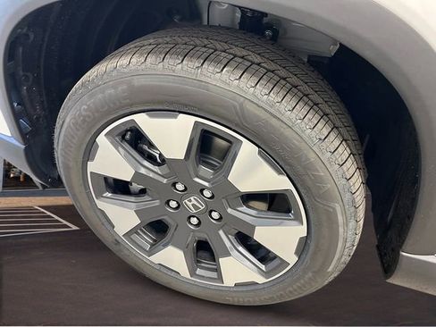 New 2026 Honda Pilot Elite image 11