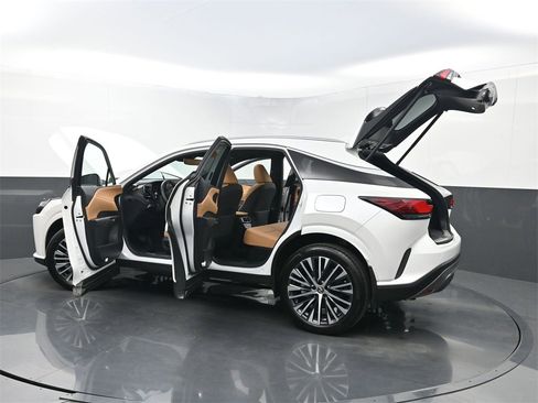 Used 2023 Lexus RX 350 Premium Plus w/ Cold Area Package image 38