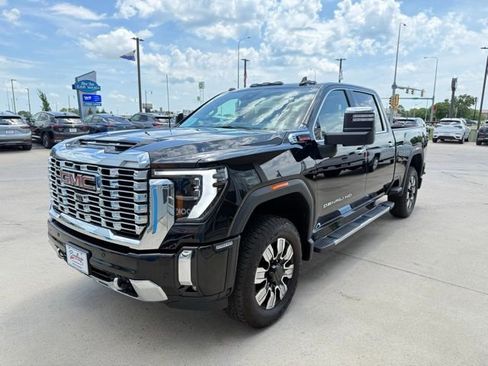 Used 2025 GMC Sierra 2500 Denali w/ Denali Reserve Package image 30