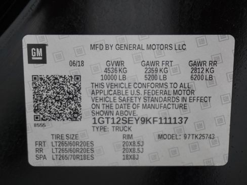 Used 2019 GMC Sierra 2500 Denali w/ Duramax Plus Package AWD/4WD image 28
