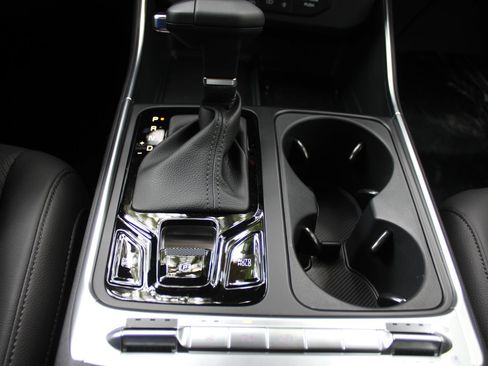 New 2026 Kia Carnival SX Prestige FWD image 41