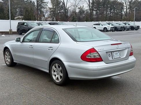 Used 2007 Mercedes-Benz E 320 BlueTEC Sedan image 5
