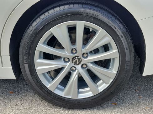 Used 2019 Lexus ES 350 w/ Accessory Package 2 FWD image 16