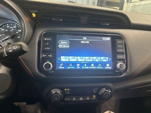 Used 2023 Nissan Kicks SR w/ SR Premium Package image 29