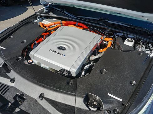 Used 2023 Toyota Mirai w/ Toyota Teammate Package image 25