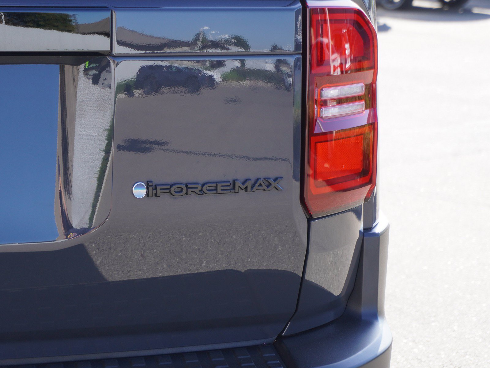 Used 2025 Toyota Land Cruiser w/ Premium Package AWD/4WD image 11