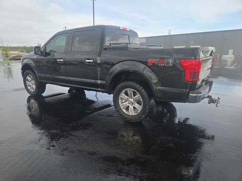 Used 2020 Ford F150 Lariat w/ Equipment Group 502A Luxury AWD/4WD image 11