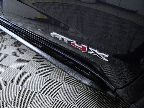 Used 2023 GMC Sierra 1500 AT4X image 10