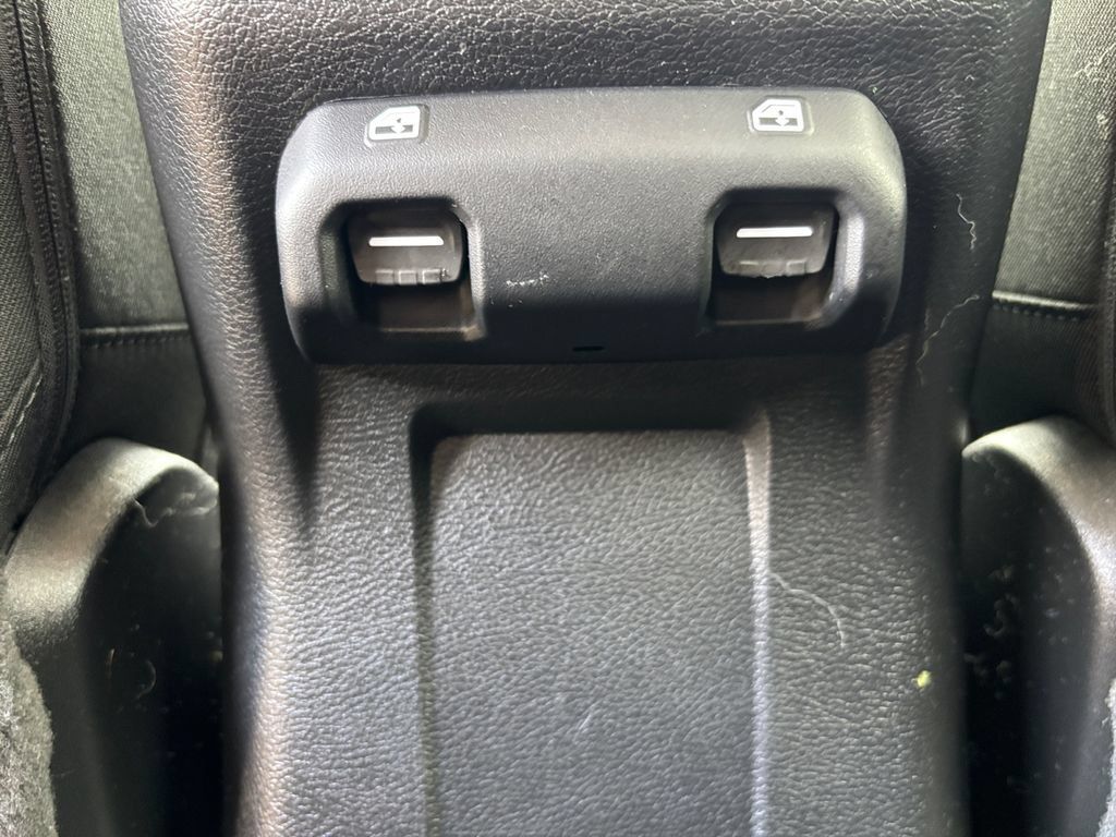 Used 2021 Jeep Gladiator Sport AWD/4WD image 24