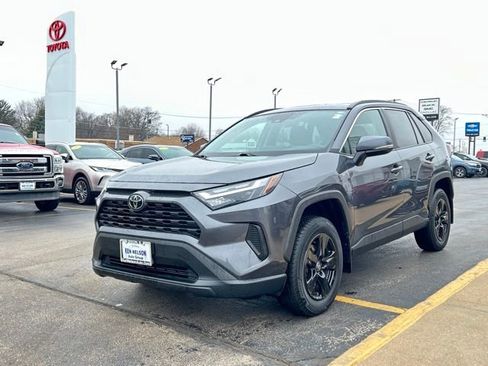 Used 2023 Toyota RAV4 XLE w/ Convenience Package AWD/4WD image 5