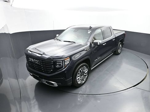 Used 2023 GMC Sierra 1500 Denali Ultimate AWD/4WD image 47