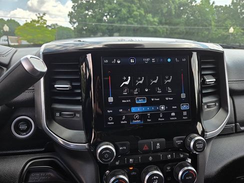 Used 2022 RAM 2500 Laramie AWD/4WD image 20