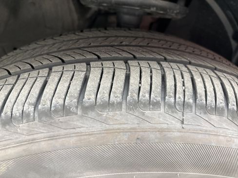 Used 2025 Nissan Pathfinder SL w/ SL Premium Package image 12