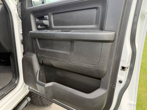 Used 2018 RAM 2500 Tradesman AWD/4WD image 41