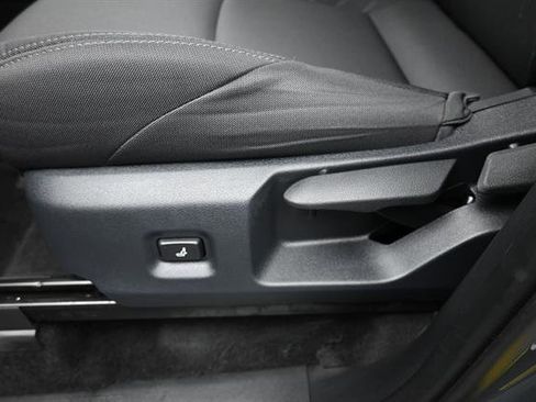 Certified 2026 Toyota Tacoma SR RWD image 6