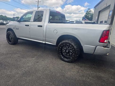 Used 2014 RAM 1500 Express AWD/4WD image 2