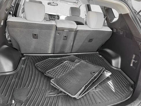 Used 2015 Hyundai Santa Fe Sport w/ Option Group 02 image 8