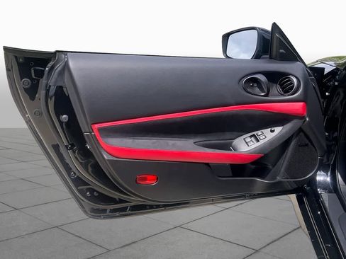 Used 2025 Nissan Z Performance w/ Floor Mat Package RWD image 21