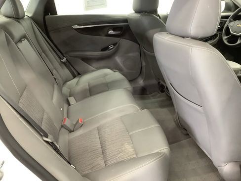Used 2019 Chevrolet Impala LS image 29
