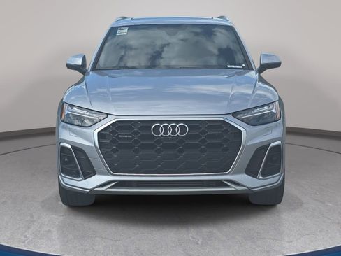 Used 2023 Audi Q5 2.0T Prestige w/ Prestige Package AWD/4WD image 2