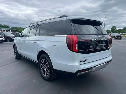 Used 2025 Ford Expedition Max Platinum AWD/4WD image 5