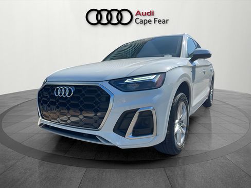 Used 2023 Audi Q5 2.0T Premium w/ Convenience Package AWD/4WD image 1