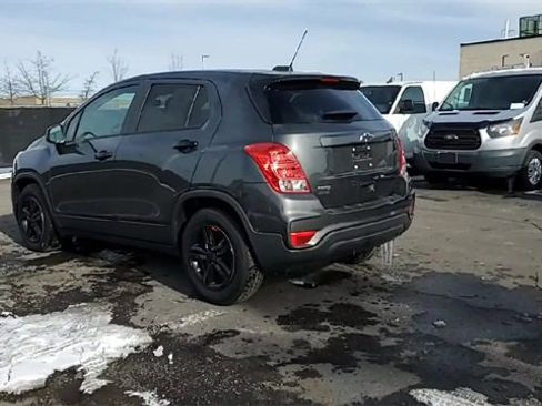 Certified 2019 Chevrolet Trax LS w/ Tint and Cruise Package image 4