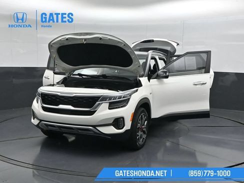 Used 2023 Kia Seltos SX AWD/4WD image 56
