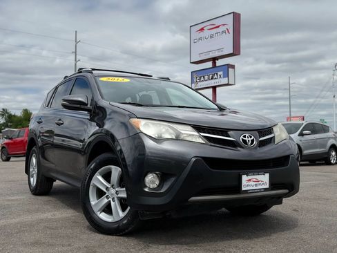 Used 2013 Toyota RAV4 XLE FWD image 37