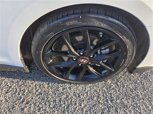 Used 2019 Hyundai Veloster Turbo R-Spec image 10