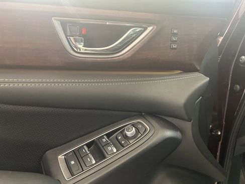 Used 2023 Subaru Ascent Touring image 10