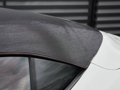 Used 2024 Ferrari Roma Spider image 8