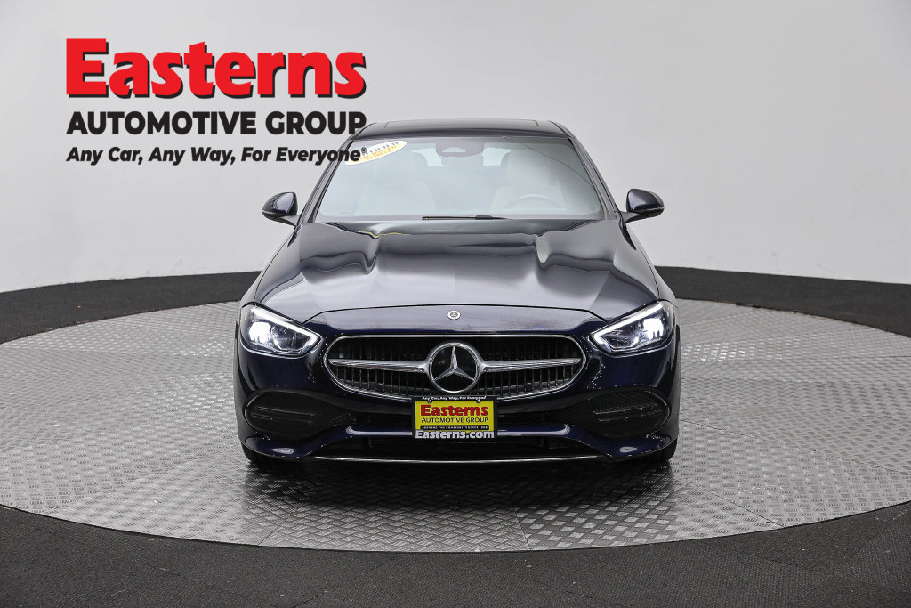 Used 2023 Mercedes-Benz C 300 4MATIC Sedan image 3
