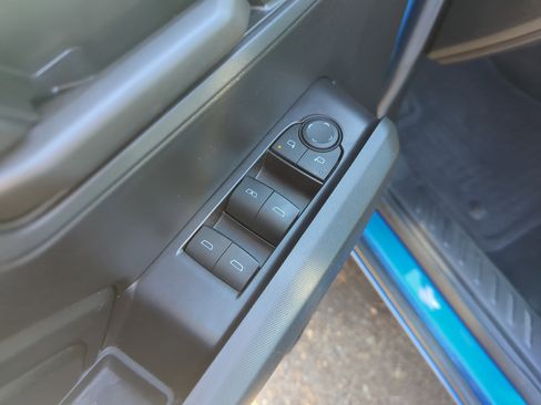 Used 2024 Chevrolet Colorado Trail Boss image 16