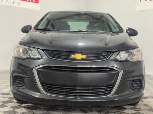 Used 2017 Chevrolet Sonic LT FWD image 4