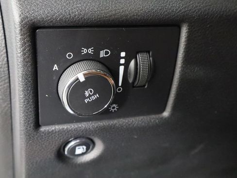 Used 2019 Jeep Grand Cherokee Summit w/ Platinum Series Group AWD/4WD image 23
