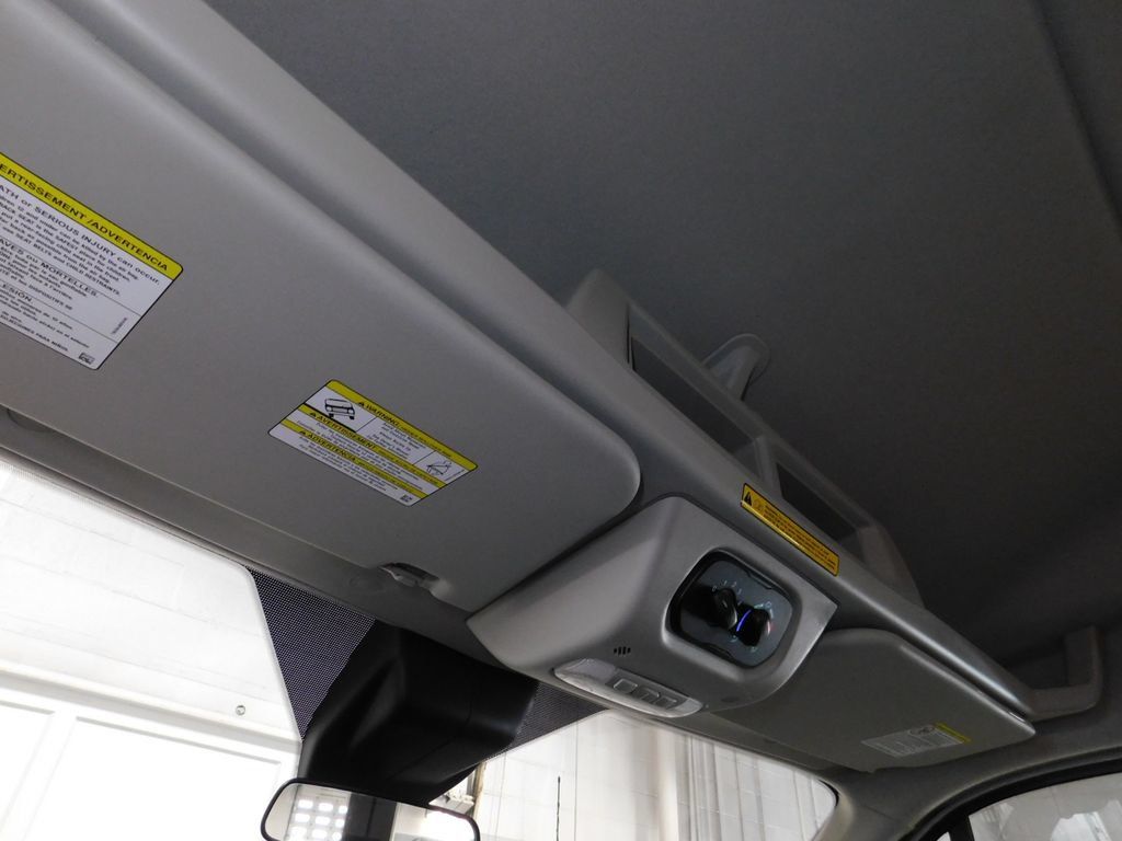 Used 2018 Ford Transit 150 XLT RWD image 69