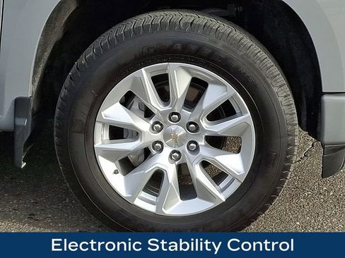 Used 2024 Chevrolet Silverado 1500 Custom image 12