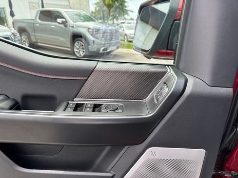Used 2026 Ford F150 Raptor AWD/4WD image 10