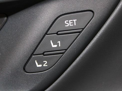 Used 2025 Toyota Crown Signia w/ Advanced Technology Package AWD/4WD image 52