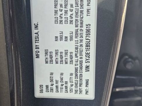 Used 2020 Tesla Model 3 Long Range AWD/4WD image 21