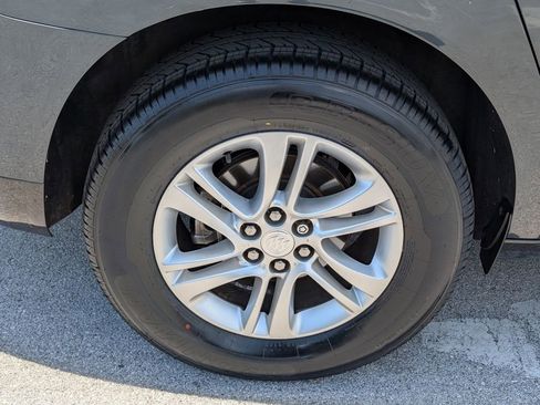 Used 2018 Buick Enclave Premium FWD image 31