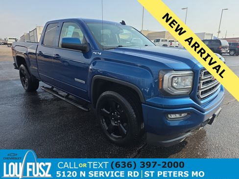 Used 2017 GMC Sierra 1500 SLE w/ SLE Value Package image 1
