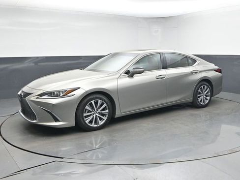 Used 2021 Lexus ES 250 w/ Premium Package AWD/4WD image 4