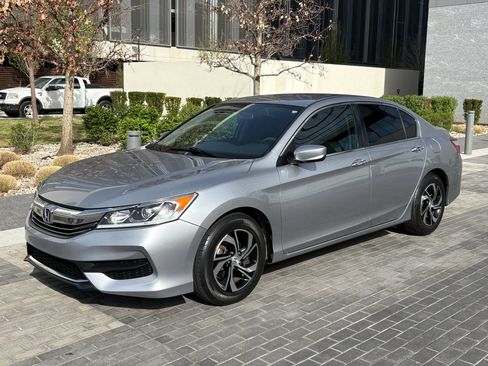 Used 2017 Honda Accord LX image 2