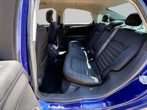 Used 2014 Ford Fusion SE FWD image 17