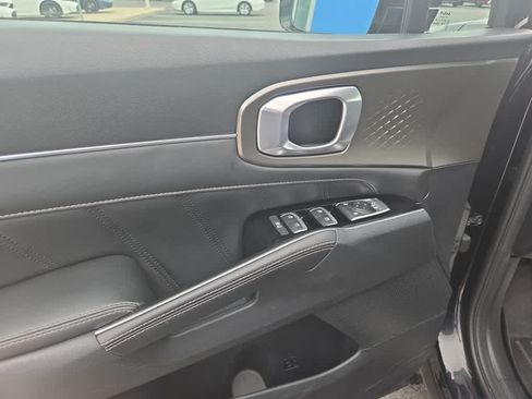 Used 2022 Kia Sorento SX AWD/4WD image 15