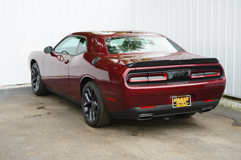 Used 2023 Dodge Challenger SXT w/ Blacktop Package RWD image 4