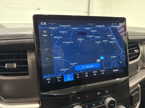 Used 2024 Ford Expedition Max XLT image 19